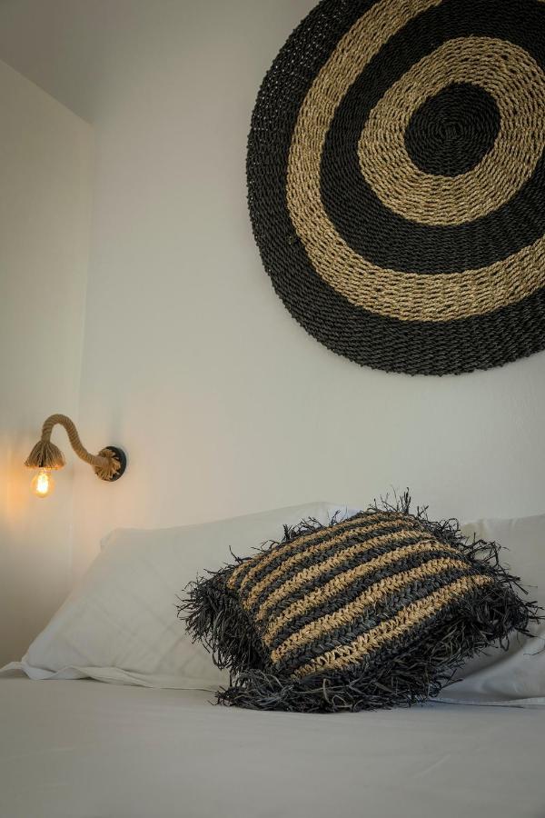 Perigiali Rooms & Apartments Folegandros Agali Extérieur photo
