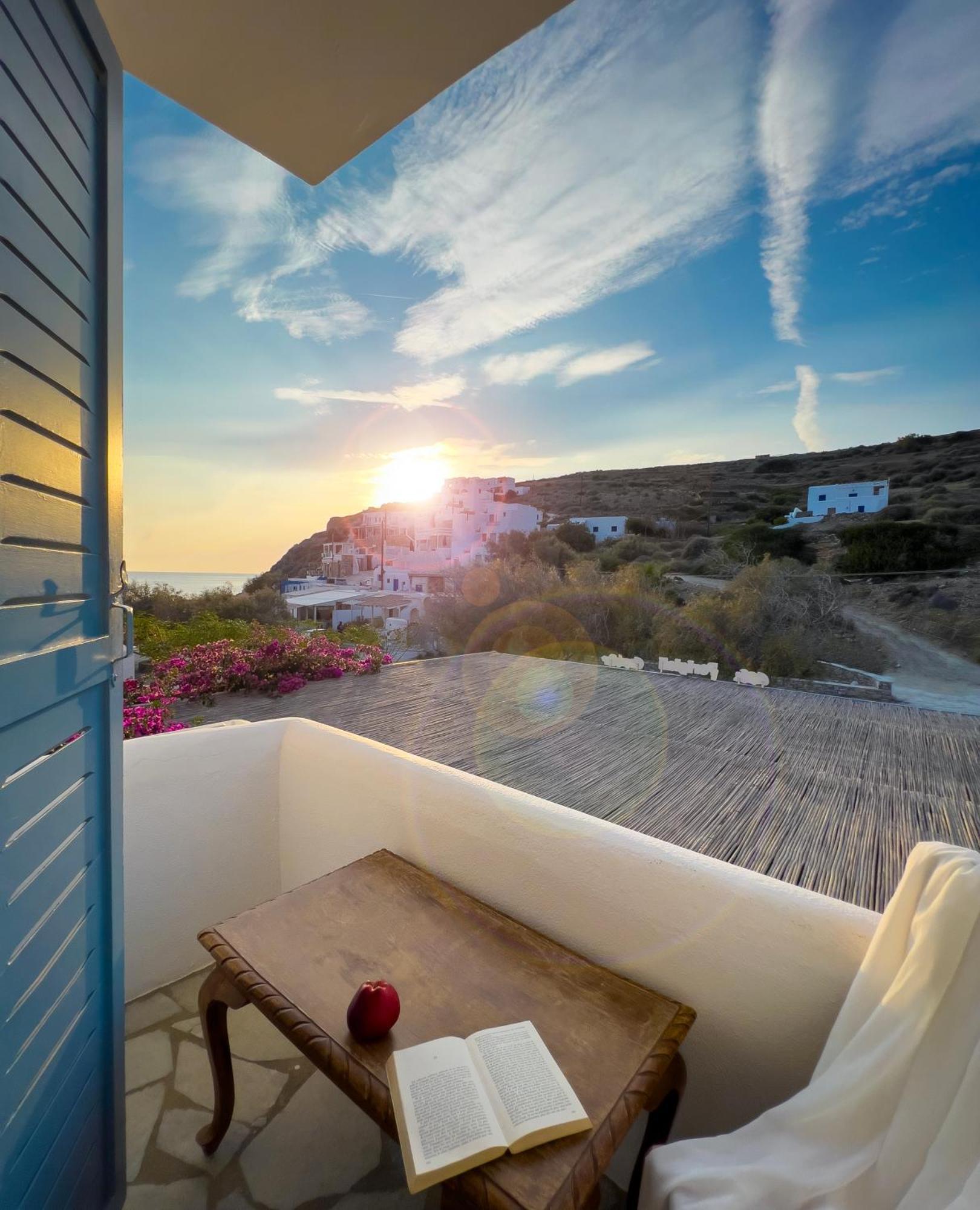 Perigiali Rooms & Apartments Folegandros Agali Extérieur photo