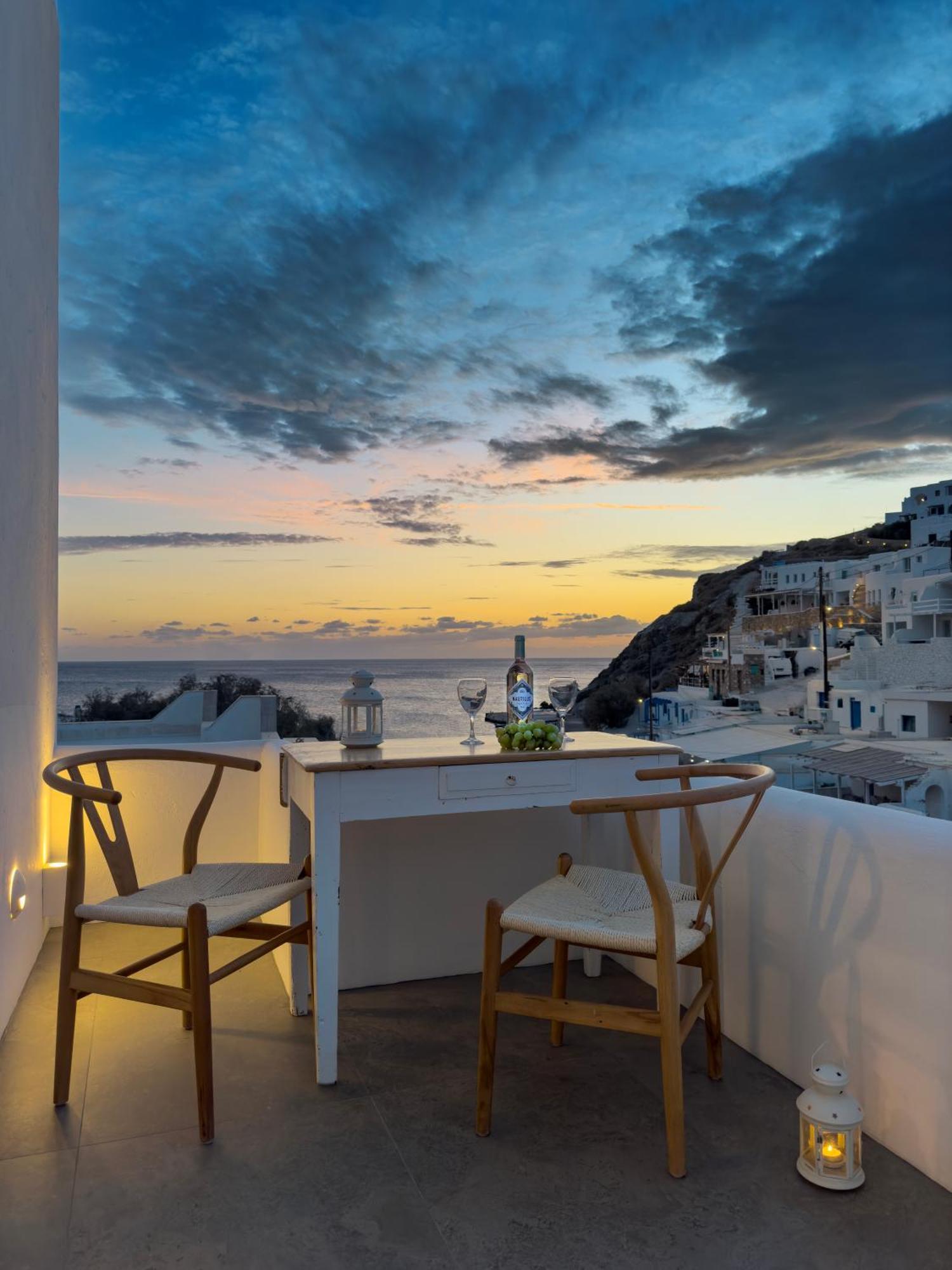 Perigiali Rooms & Apartments Folegandros Agali Extérieur photo