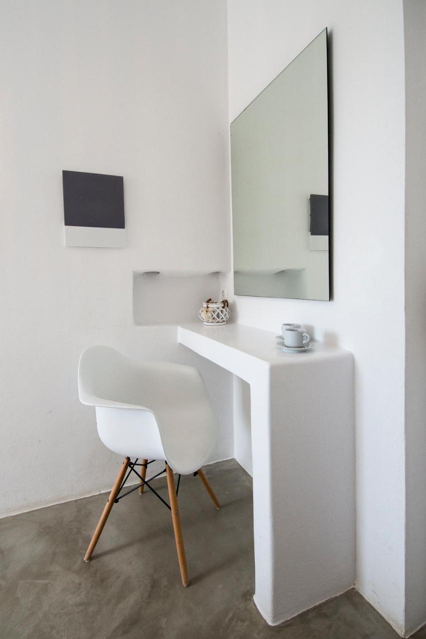 Perigiali Rooms & Apartments Folegandros Agali Extérieur photo