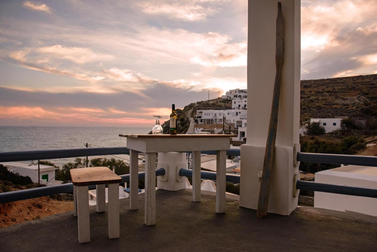Perigiali Rooms & Apartments Folegandros Agali Extérieur photo